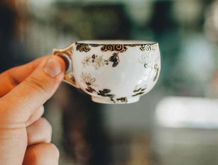Start Letting Go of Sentimental Items With These 6 Guilt-Free Ways