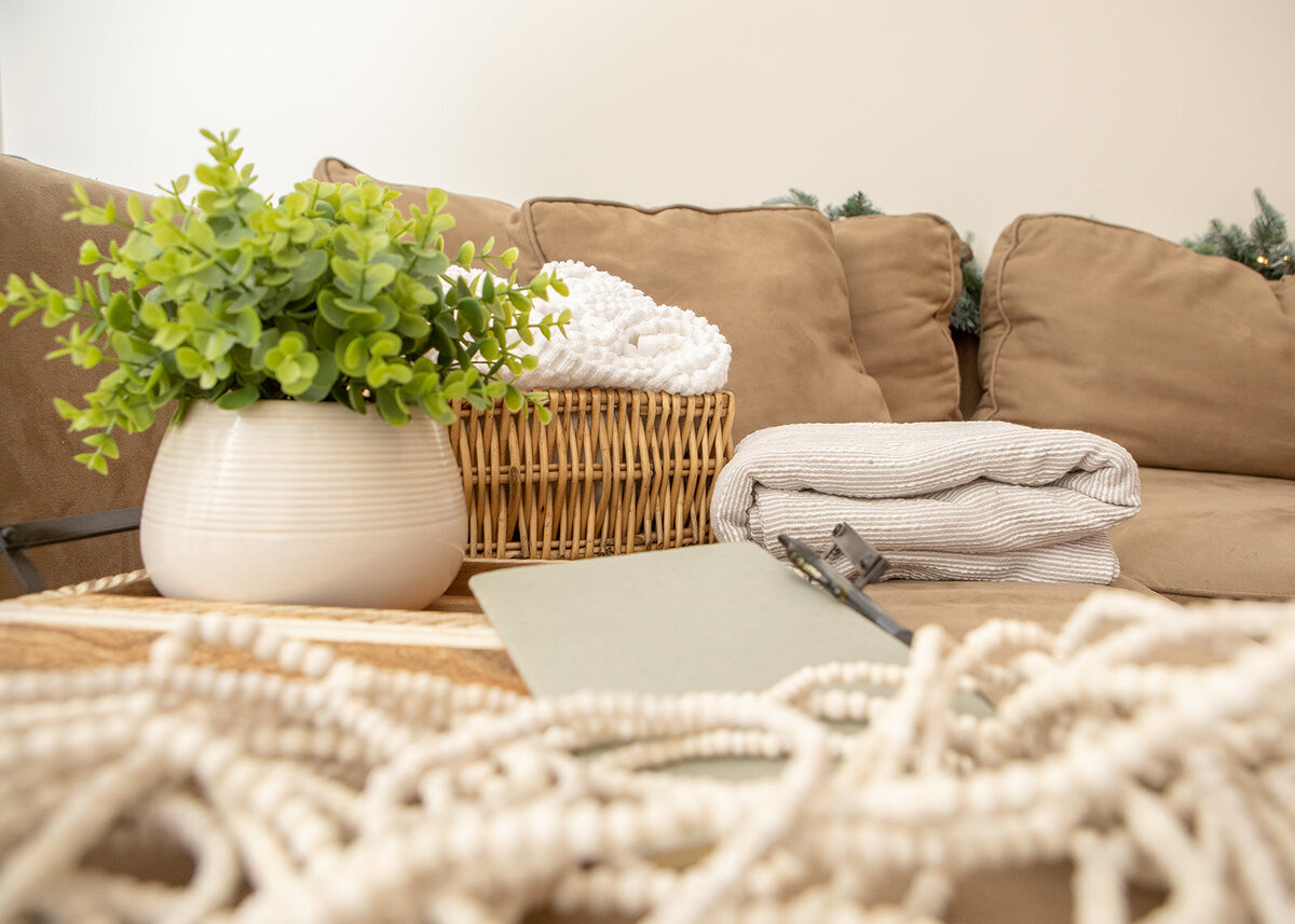 Sorting and organizing belongings for a downsizing move